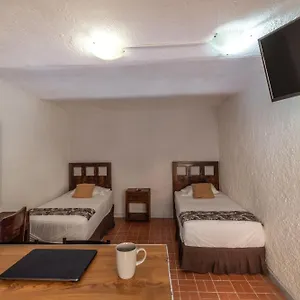 Estudio De Dos Camas Centrico En Chapalita 13 Apartamento