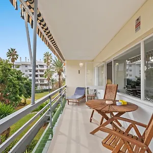 Piso Con 2 Habitaciones, 2 Terrazas Y Piscina Torremolinos